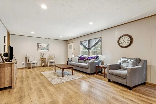 $195,500 | 20405 Carpenter Road, Springfield, LA 70462