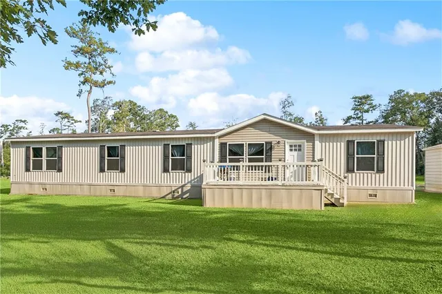 $195,500 | 20405 Carpenter Road, Springfield, LA 70462