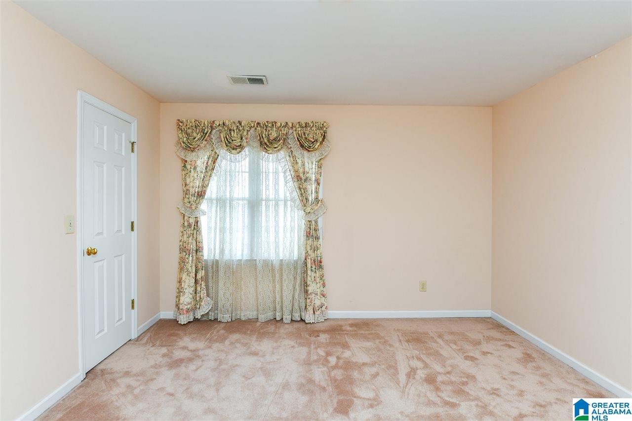 204 Newgate Circle Alabaster, AL 35007 - Photo 38 of 50