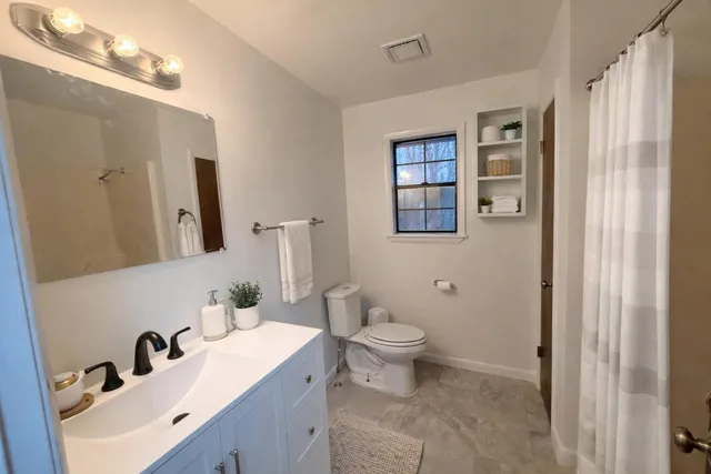 $189,900 | 378 Pickett Drive, Whitwell, TN 37397