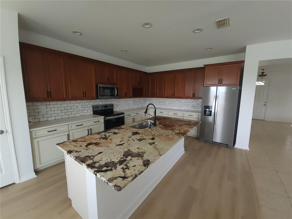 912 North Jacks Lake Road Clermont, FL 34711 - Photo 15 of 37