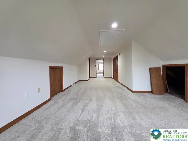 $2,650 | 1645 Mark Twain Circle, Bethlehem, PA 18017