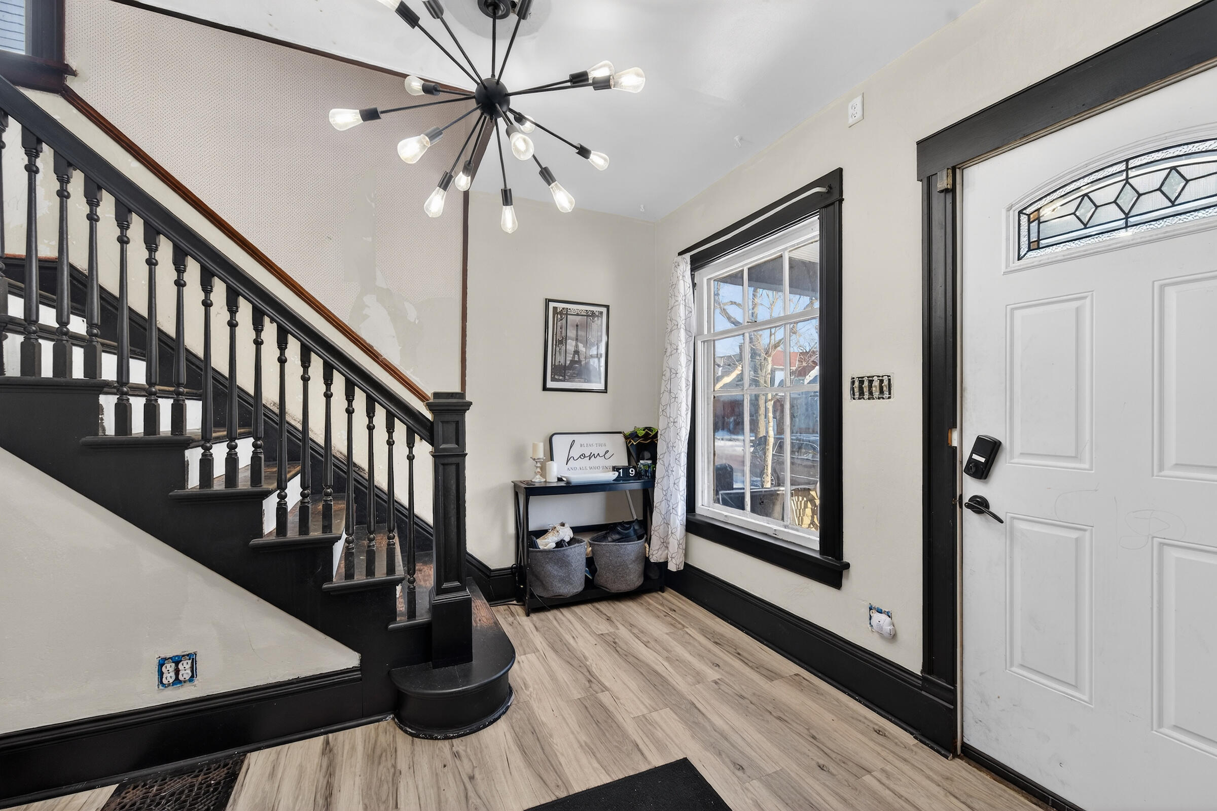 1528 Grange Avenue Racine, WI 53405 - Photo 2 of 18 DSC02444