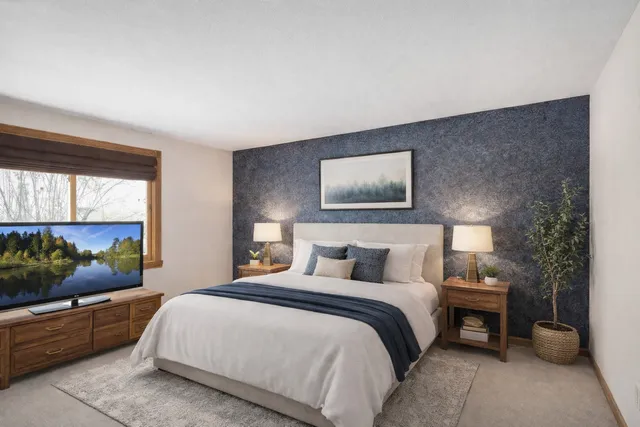 $285,000 | 106 North Salem Drive, Unit 106, Schaumburg, IL 60193