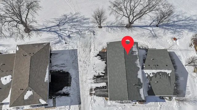 $285,000 | 106 North Salem Drive, Unit 106, Schaumburg, IL 60193