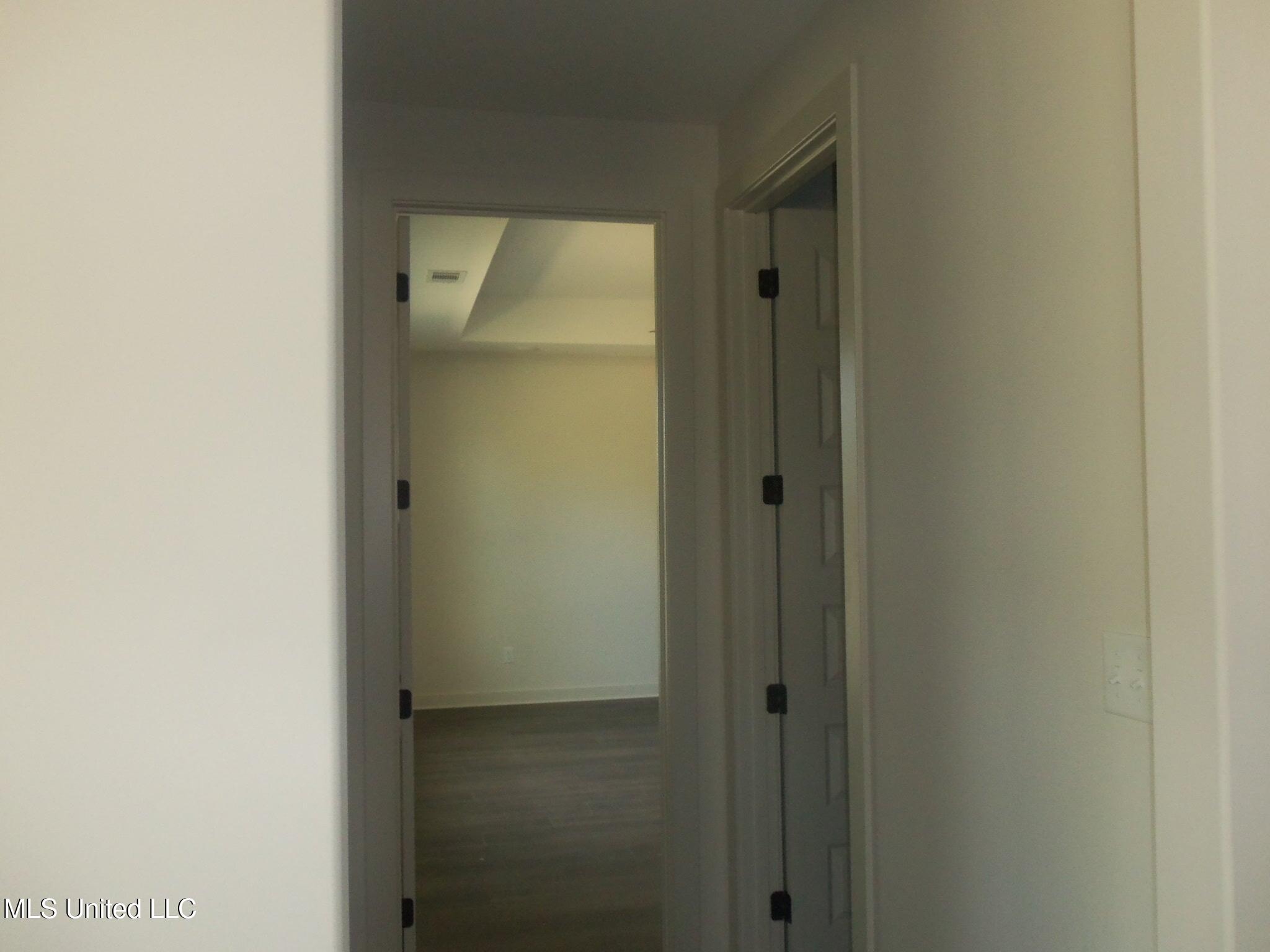 3368 Blooming Grv Road Olive Branch, MS 38654 - Photo 16 of 36 100_1405