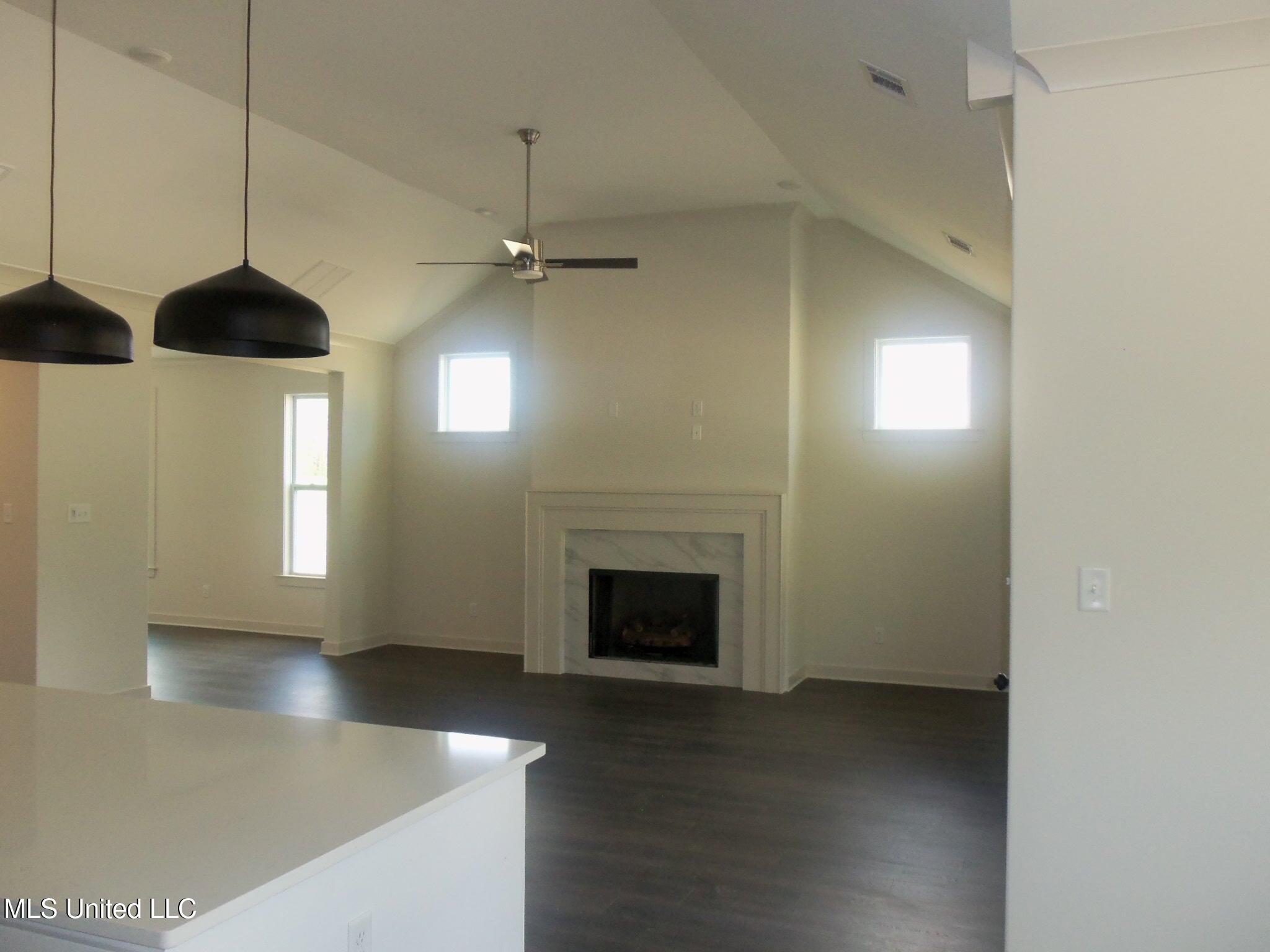 3368 Blooming Grv Road Olive Branch, MS 38654 - Photo 27 of 36 100_1416