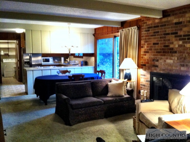 107 Hawthorne Lane Boone, NC 28607 - Photo 14 of 15 Gallery Image 14