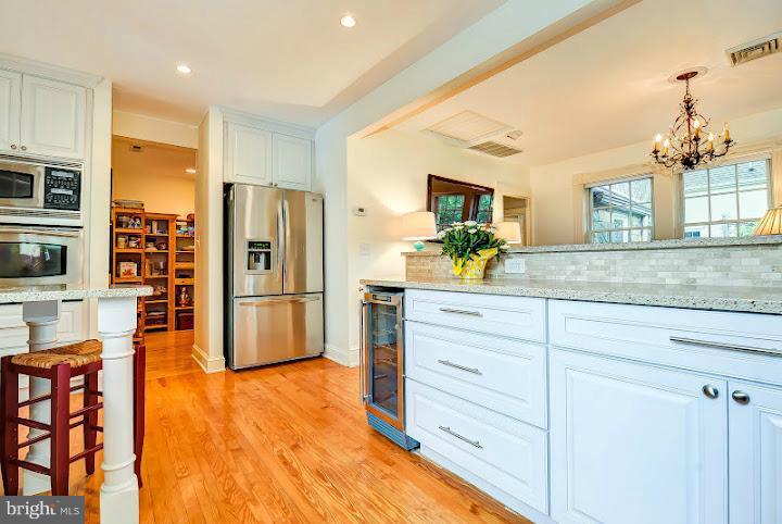 8316 Fort Hunt Road Alexandria, VA 22308 - Photo 13 of 30 Kitchen