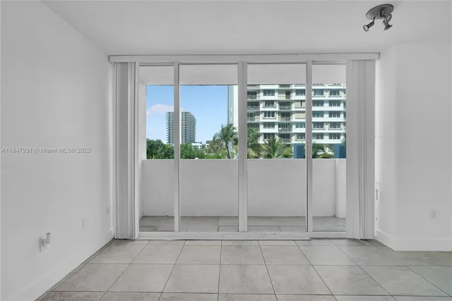 $450,000 | 1881 79th Street Causeway, Unit 404, North Bay Village, FL 33141