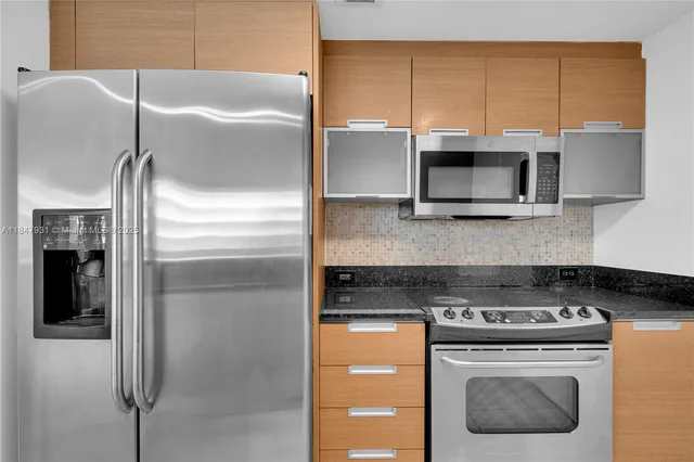 $450,000 | 1881 79th Street Causeway, Unit 404, North Bay Village, FL 33141