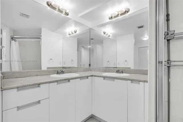 $450,000 | 1881 79th Street Causeway, Unit 404, North Bay Village, FL 33141