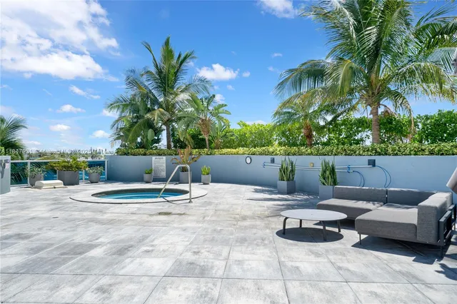 $450,000 | 1881 79th Street Causeway, Unit 404, North Bay Village, FL 33141