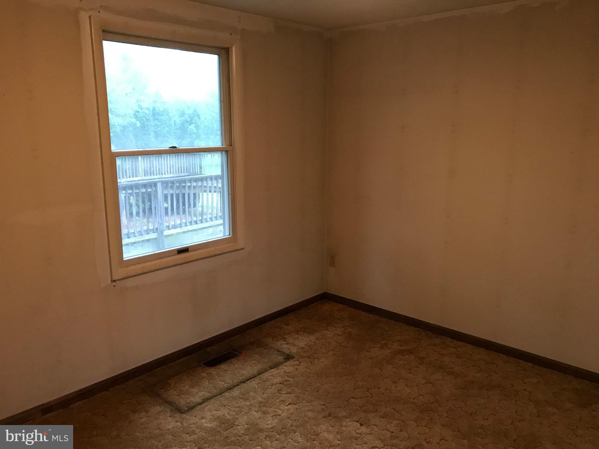 5608 South Renn Road Frederick, MD 21703 - Photo 10 of 25
