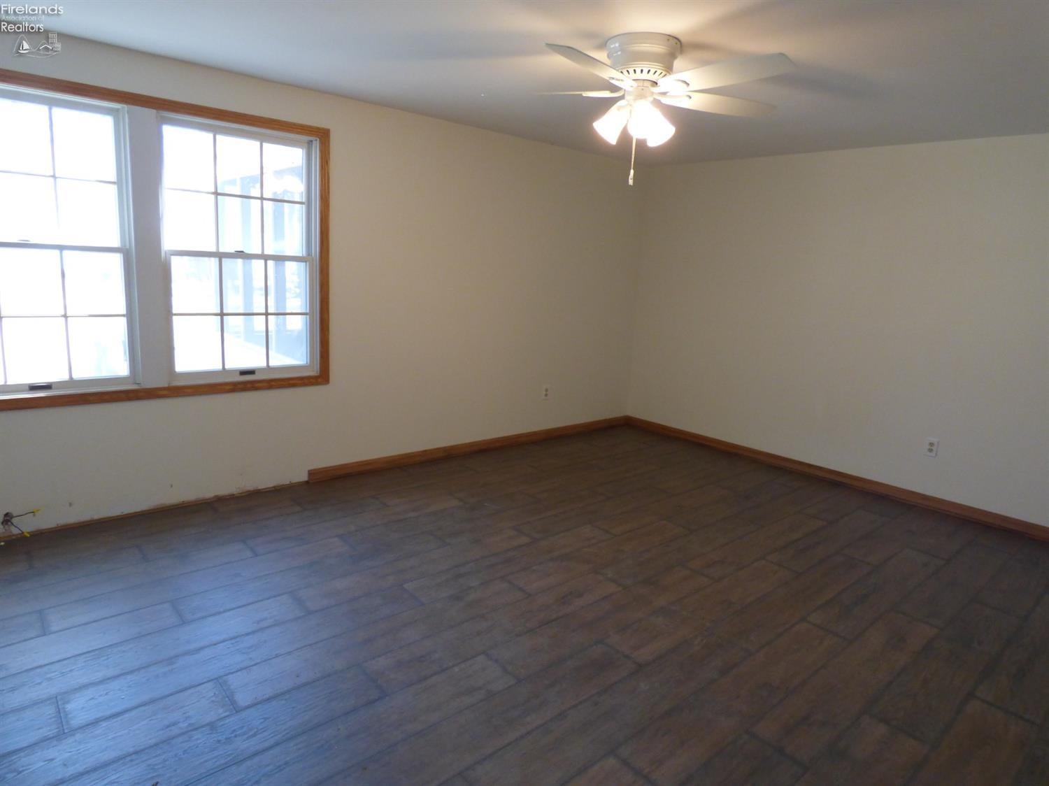 1671 Airline Road Put In Bay, OH 43456 - Photo 16 of 28 Gallery Image 16