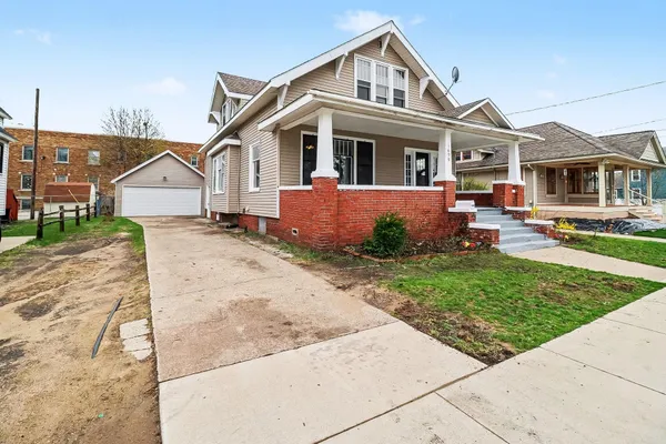 $259,500 | 1698 Sanford Street, Muskegon, MI 49441