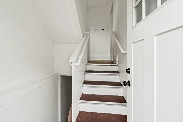 $259,500 | 1698 Sanford Street, Muskegon, MI 49441