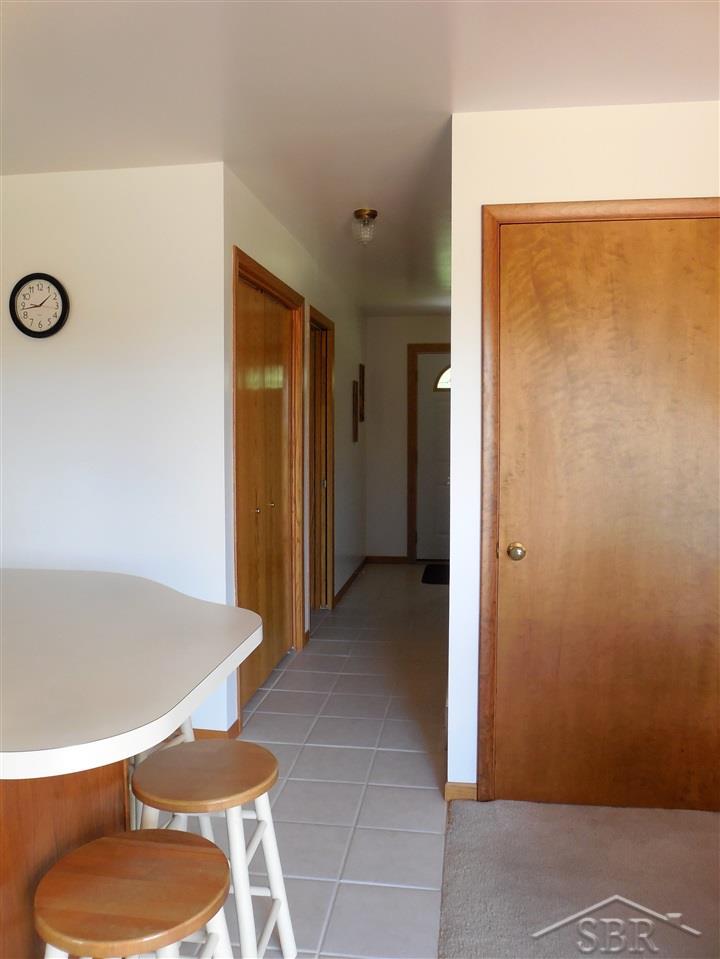 8241 South Beyer Road Birch Run, MI 48415 - Photo 11 of 53 31298476-10.JPG