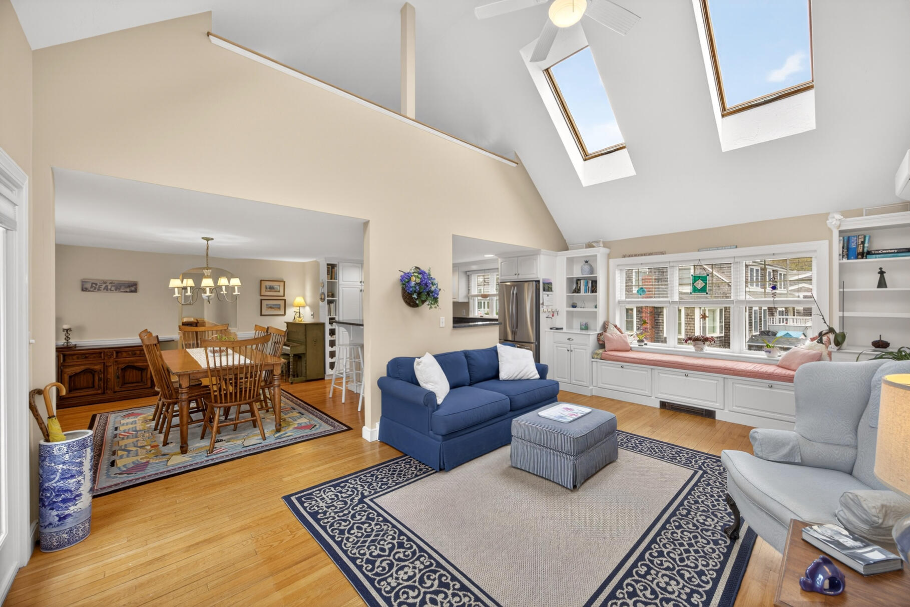 76 Santuit Road North Falmouth, MA 02556 - Photo 5 of 44 5