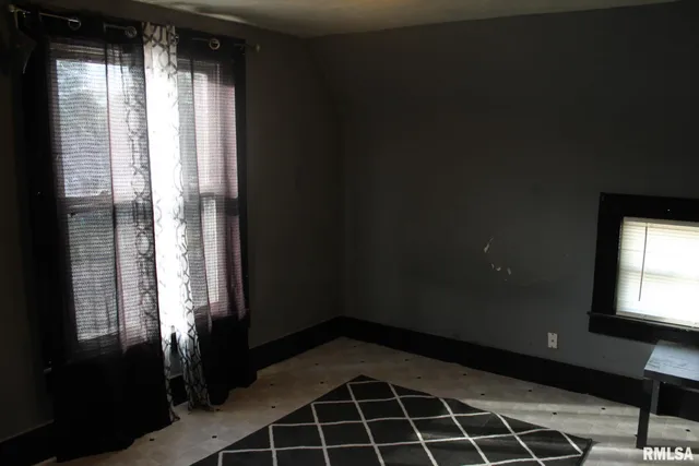 $64,900 | 422 Ross Street, Kewanee, IL 61443