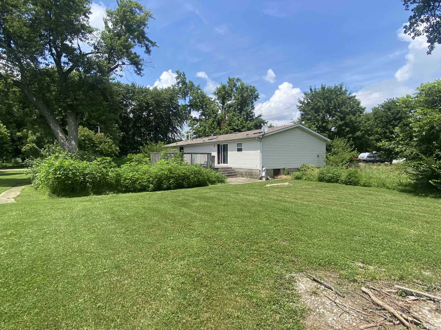 11661 Oriole Road Litchfield, IL 62056 - Photo 19 of 21