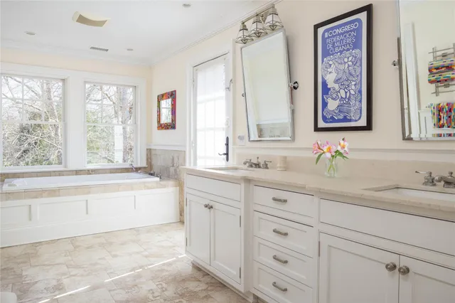 $4,150,000 | 53 Cedar Lane West, Remsenburg, NY 11960