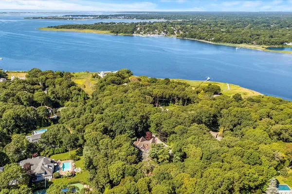 $3,850,000 | 53 Cedar Lane West, Remsenburg, NY 11960