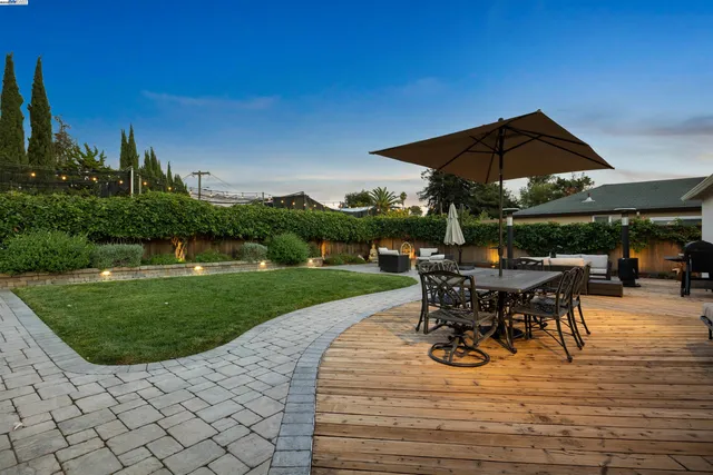 a view of outdoor space yard and patio