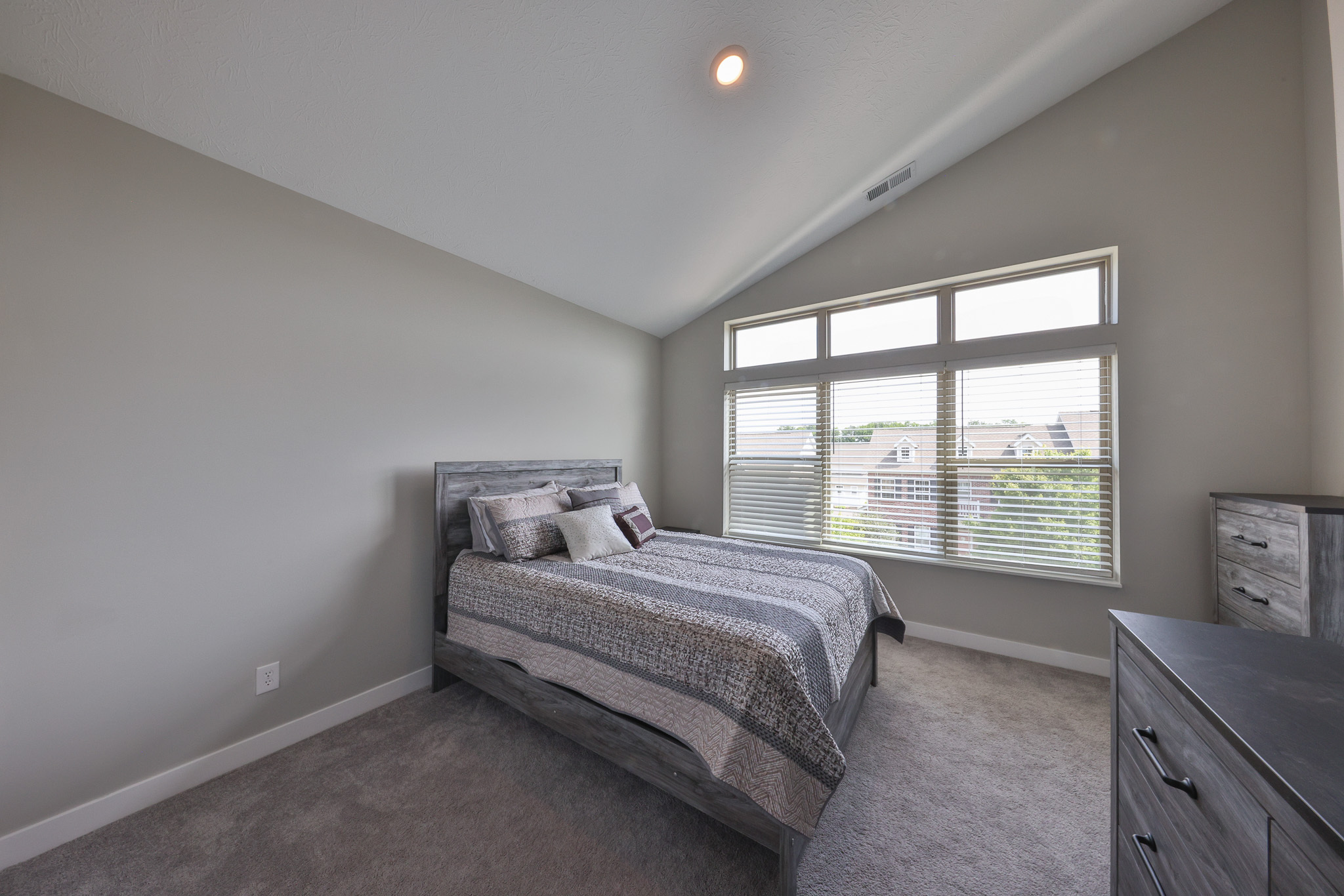 13496 Erlen Drive Fishers, IN 46037 - Photo 18 of 28