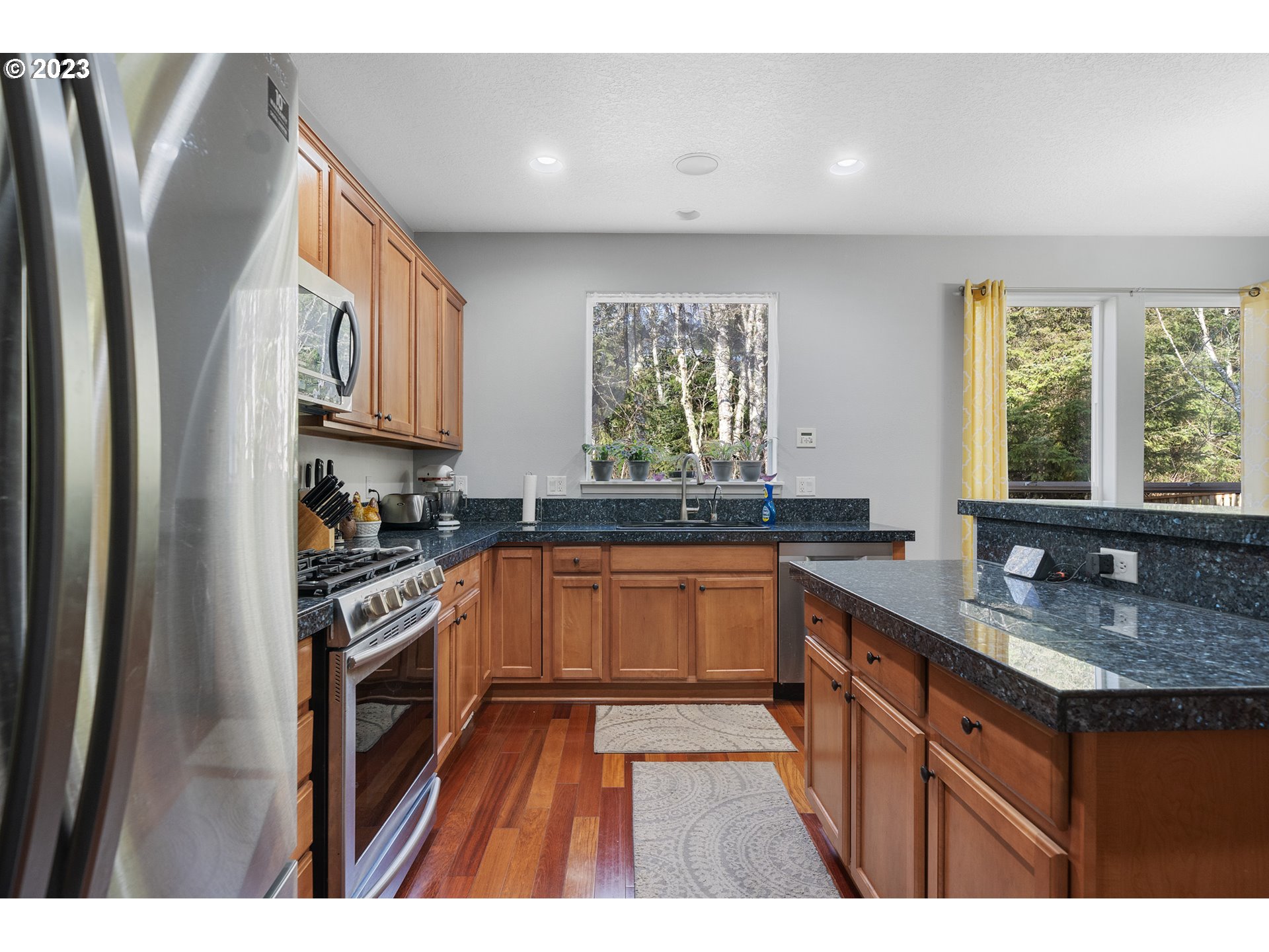 4200 Sequoia Loop Netarts, OR 97141 - Photo 10 of 42 Kitchen