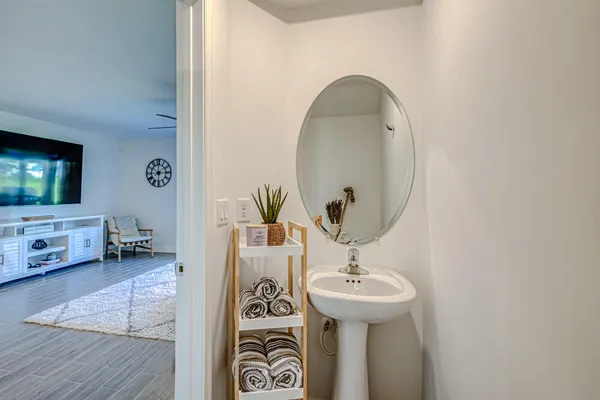 $2,850 | 5007 Woods Edge Circle, Palm Beach Gardens, FL 33410