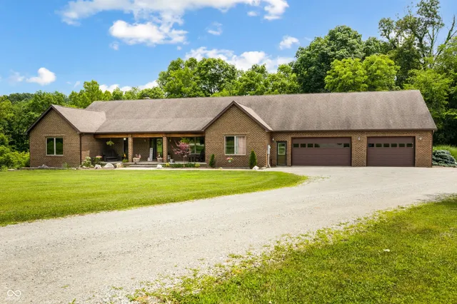 $975,000 | 20136 Stone Church Road, Laurel, IN 47024