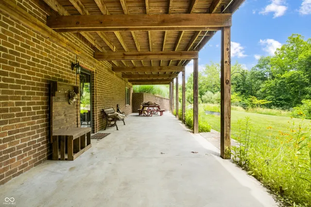 $975,000 | 20136 Stone Church Road, Laurel, IN 47024