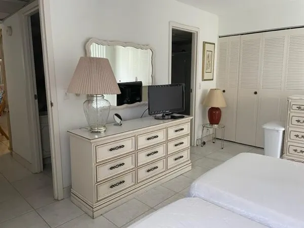 $2,500 | 99 Saxony C Delray Beach, Delray Beach, FL 33446