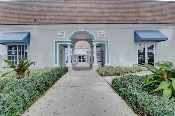 $2,500 | 99 Saxony C Delray Beach, Delray Beach, FL 33446