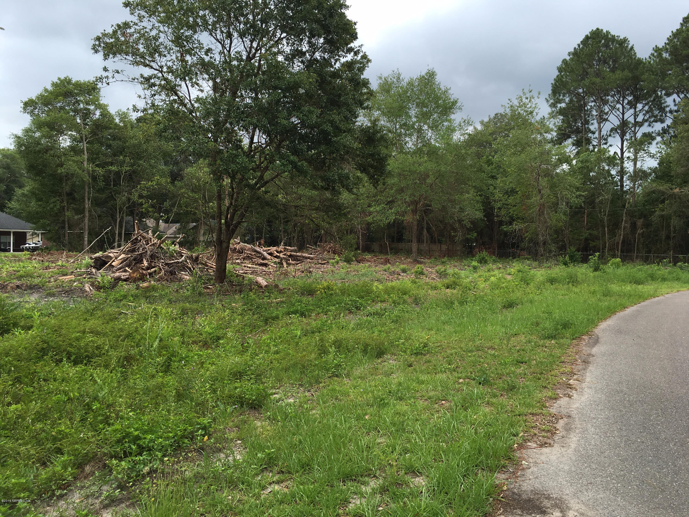 Lot Wesley Wesley Road Yulee, FL 32097 - Photo 2 of 13 02 Wesley Rd lot left to right