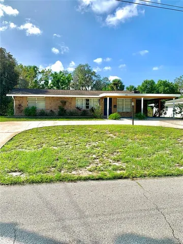 $1,900 | 803 Tangerine Street, Tavares, FL 32778