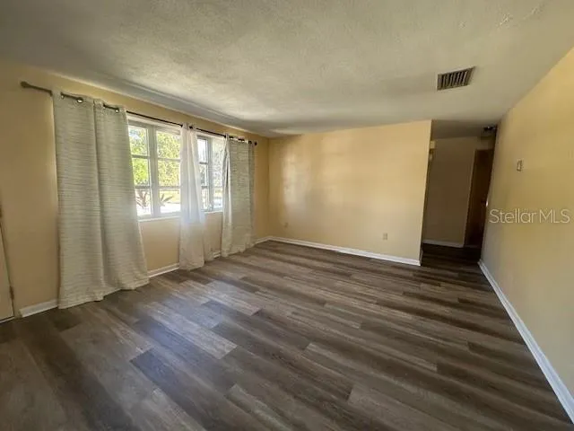 $1,900 | 803 Tangerine Street, Tavares, FL 32778