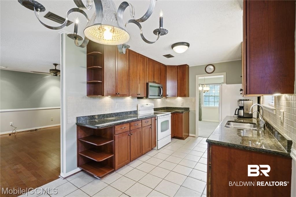 2747 Perin Place Mobile, AL 36693 - Photo 8 of 30