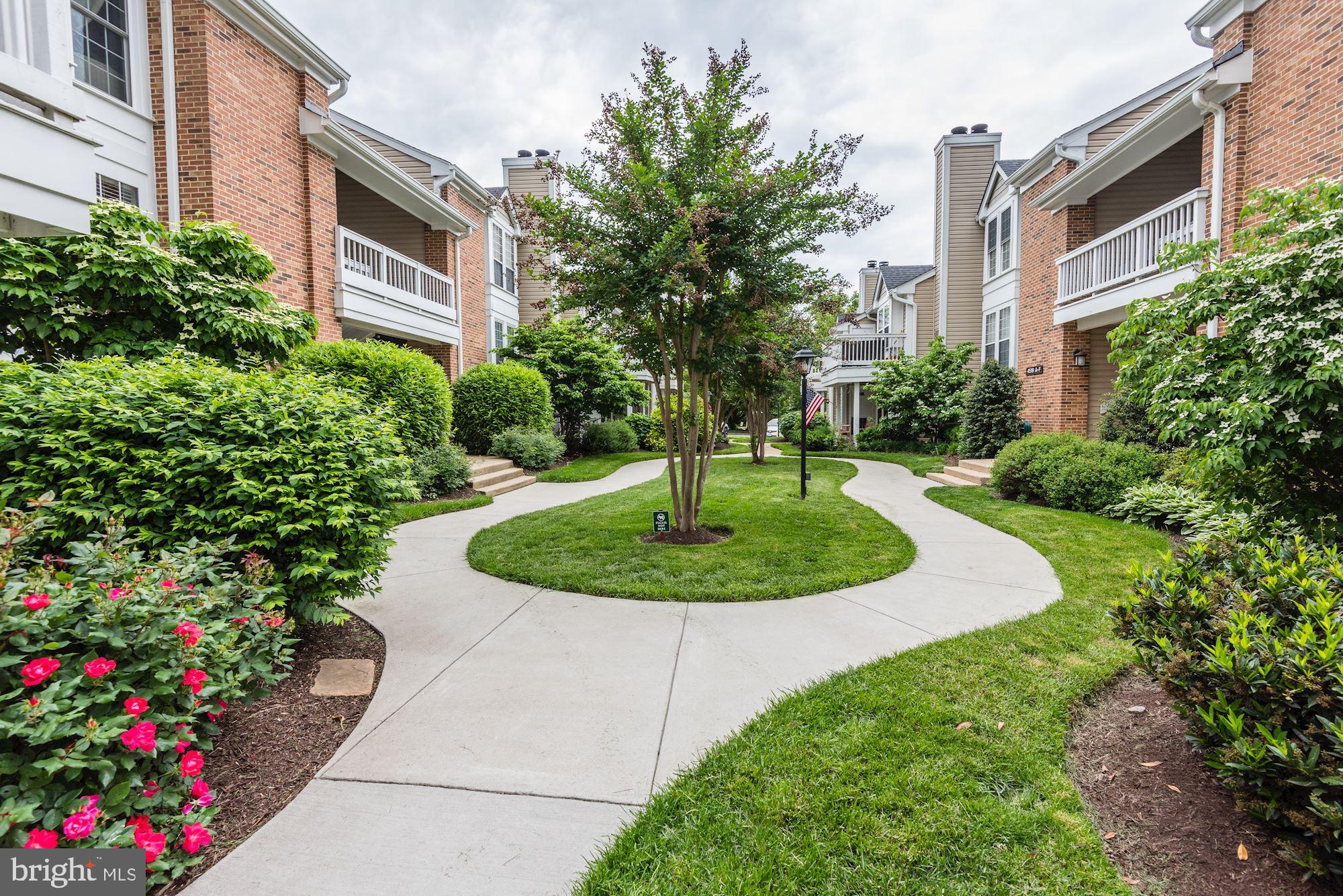 4525 28th Road South, Unit 35 Arlington, VA 22206 - Photo 1 of 27 Gallery Image 1