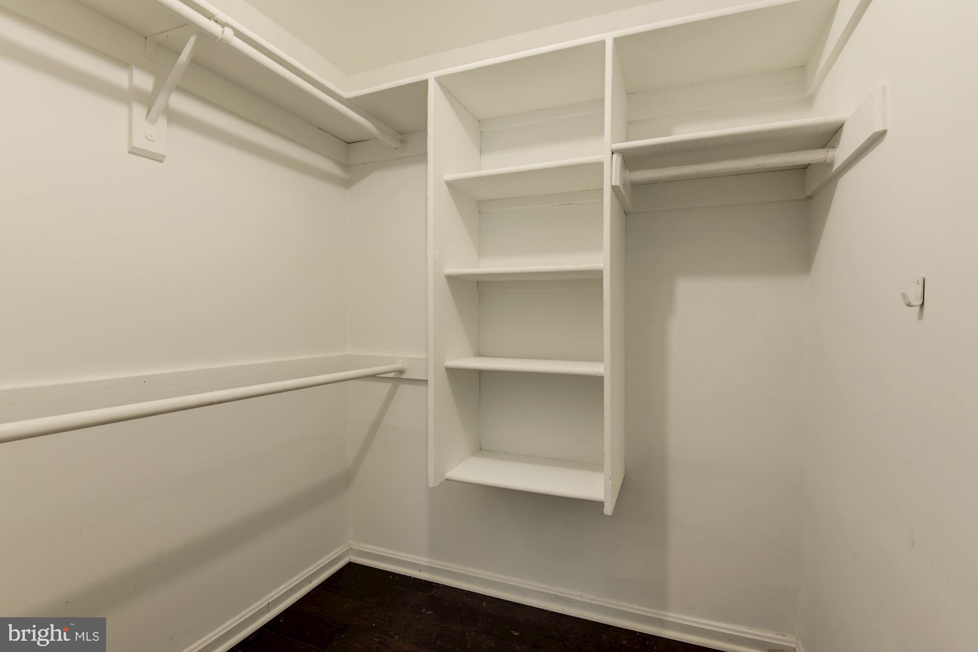 4525 28th Road South, Unit 35 Arlington, VA 22206 - Photo 18 of 27 Gallery Image 18