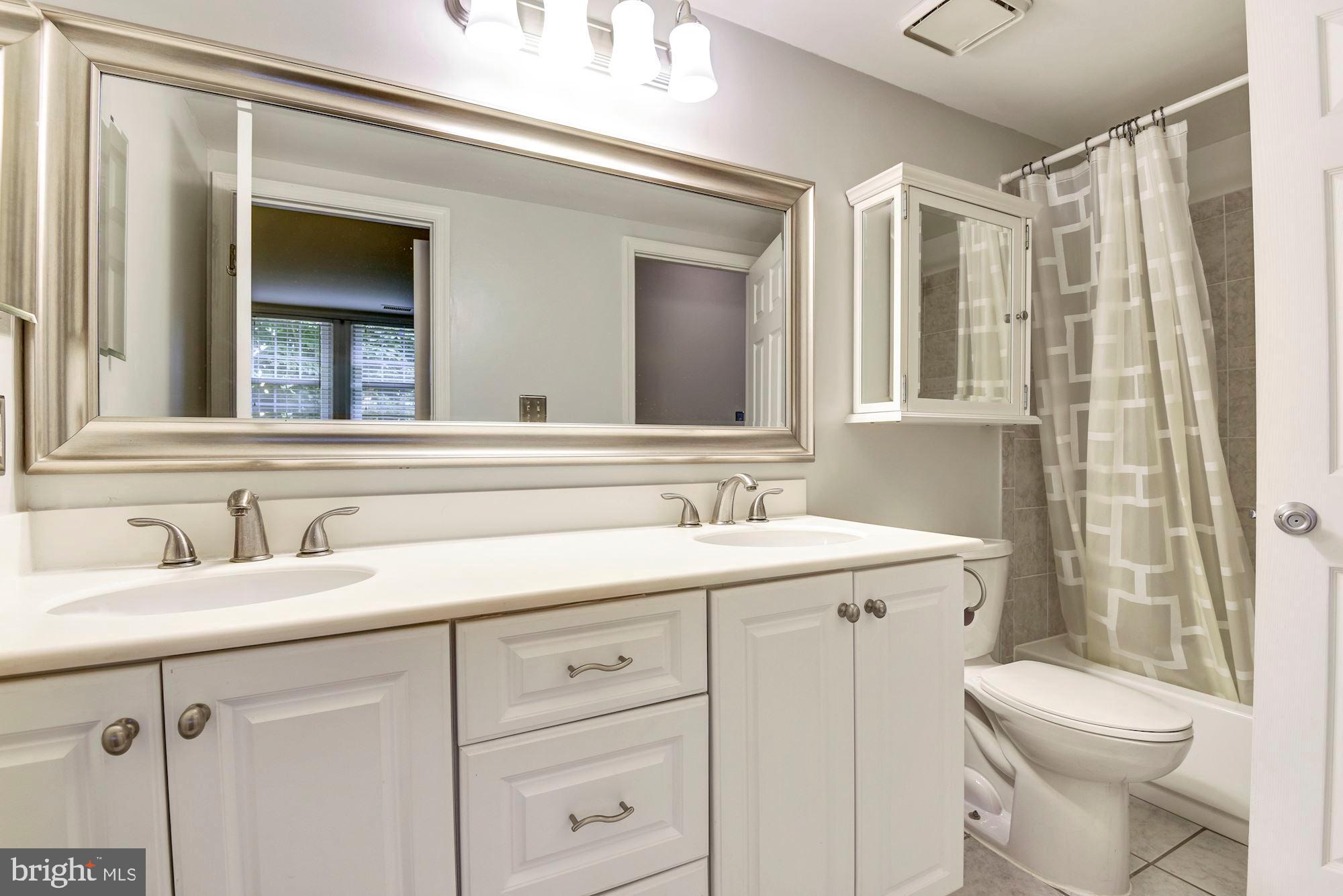 4525 28th Road South, Unit 35 Arlington, VA 22206 - Photo 19 of 27 Gallery Image 19
