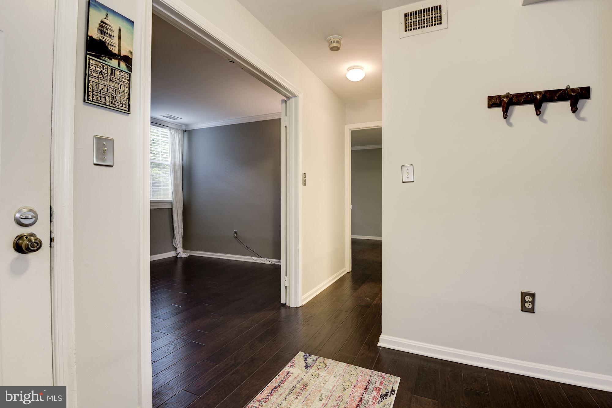 4525 28th Road South, Unit 35 Arlington, VA 22206 - Photo 5 of 27 Gallery Image 5