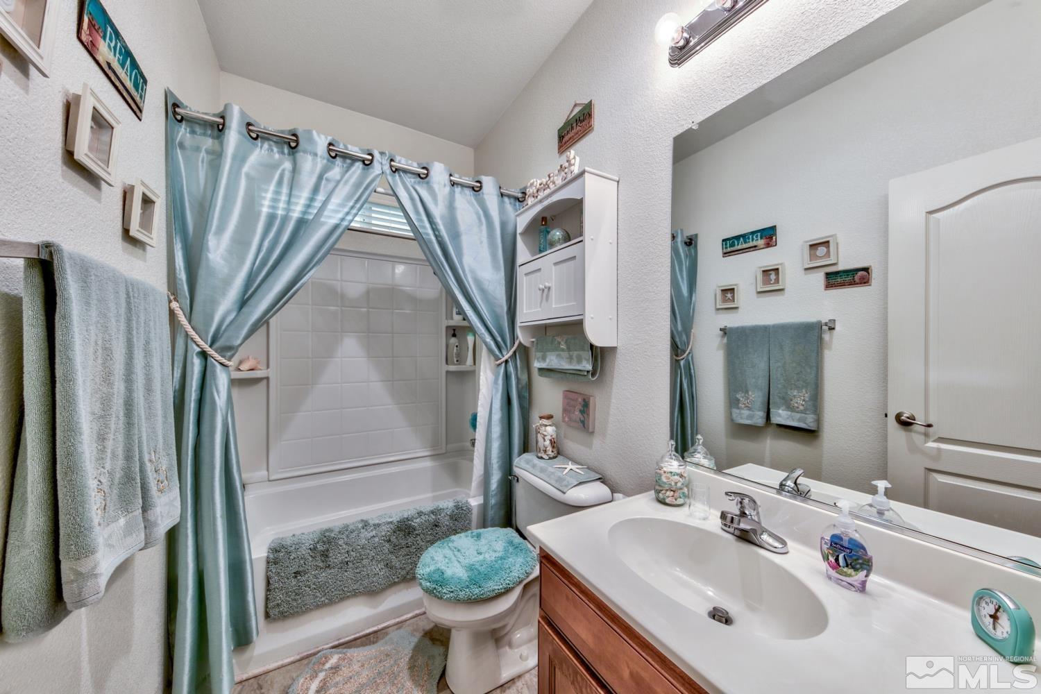 475 Luciana Drive Reno, NV 89521 - Photo 15 of 19 Photo 15