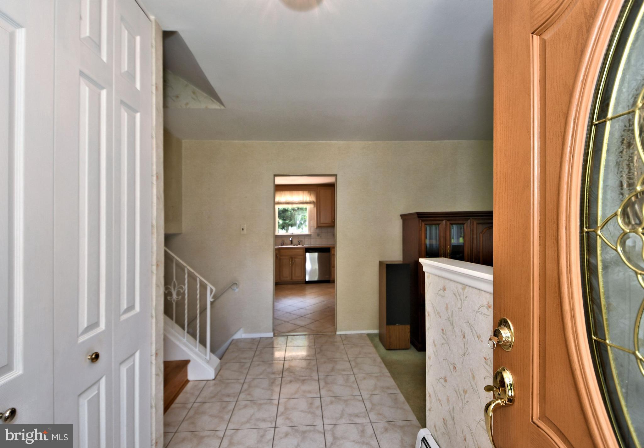 641 Pickering Road Southampton, PA 18966 - Photo 2 of 42 Gallery Image 2