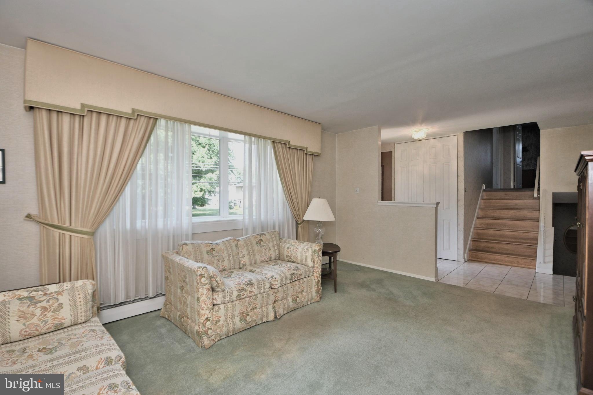 641 Pickering Road Southampton, PA 18966 - Photo 5 of 42 Gallery Image 5