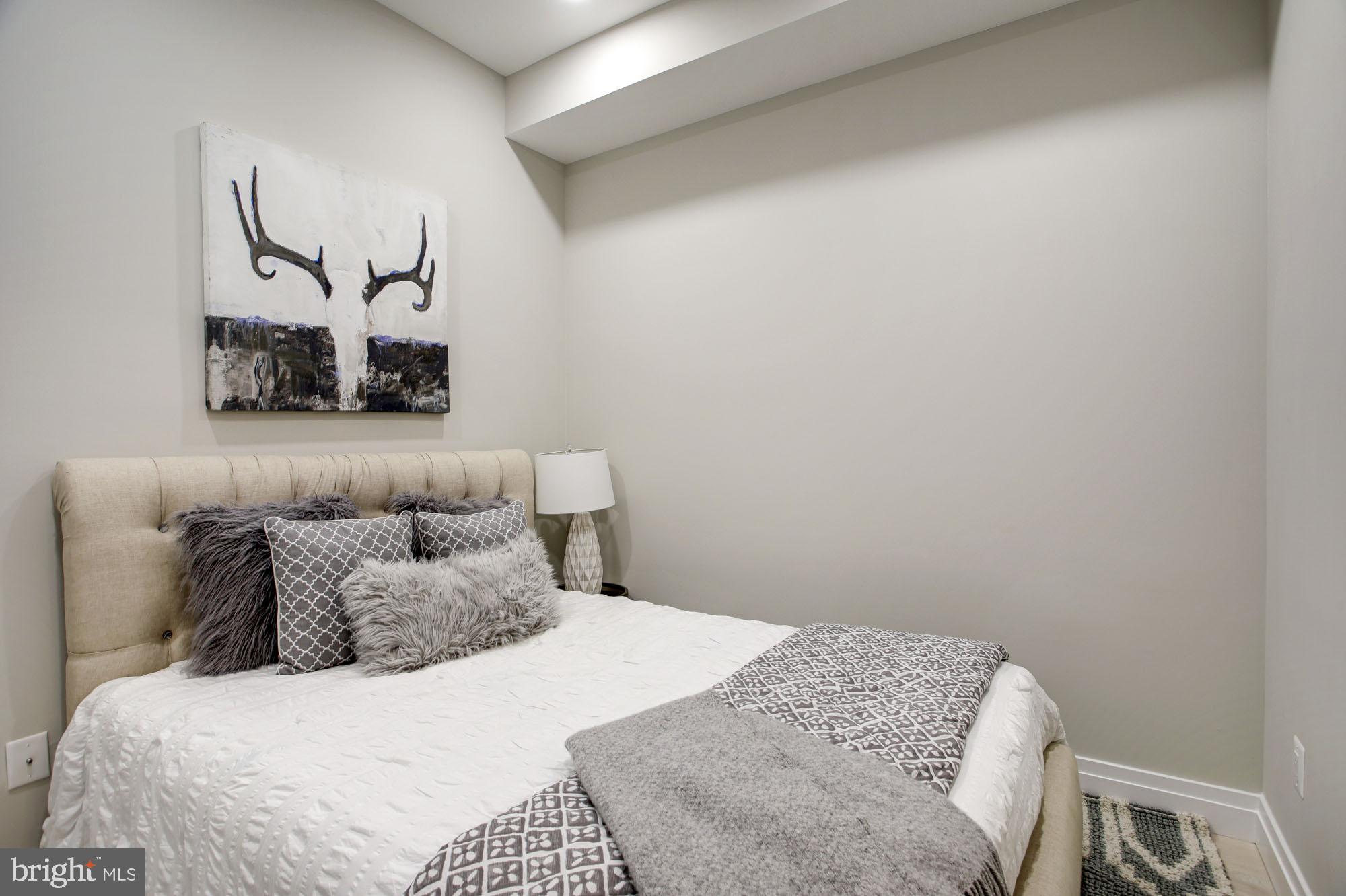 2301 Ontario Road Northwest, Unit 201 Washington, DC 20009 - Photo 6 of 13 jr 1 bed is the perfect cozy nest