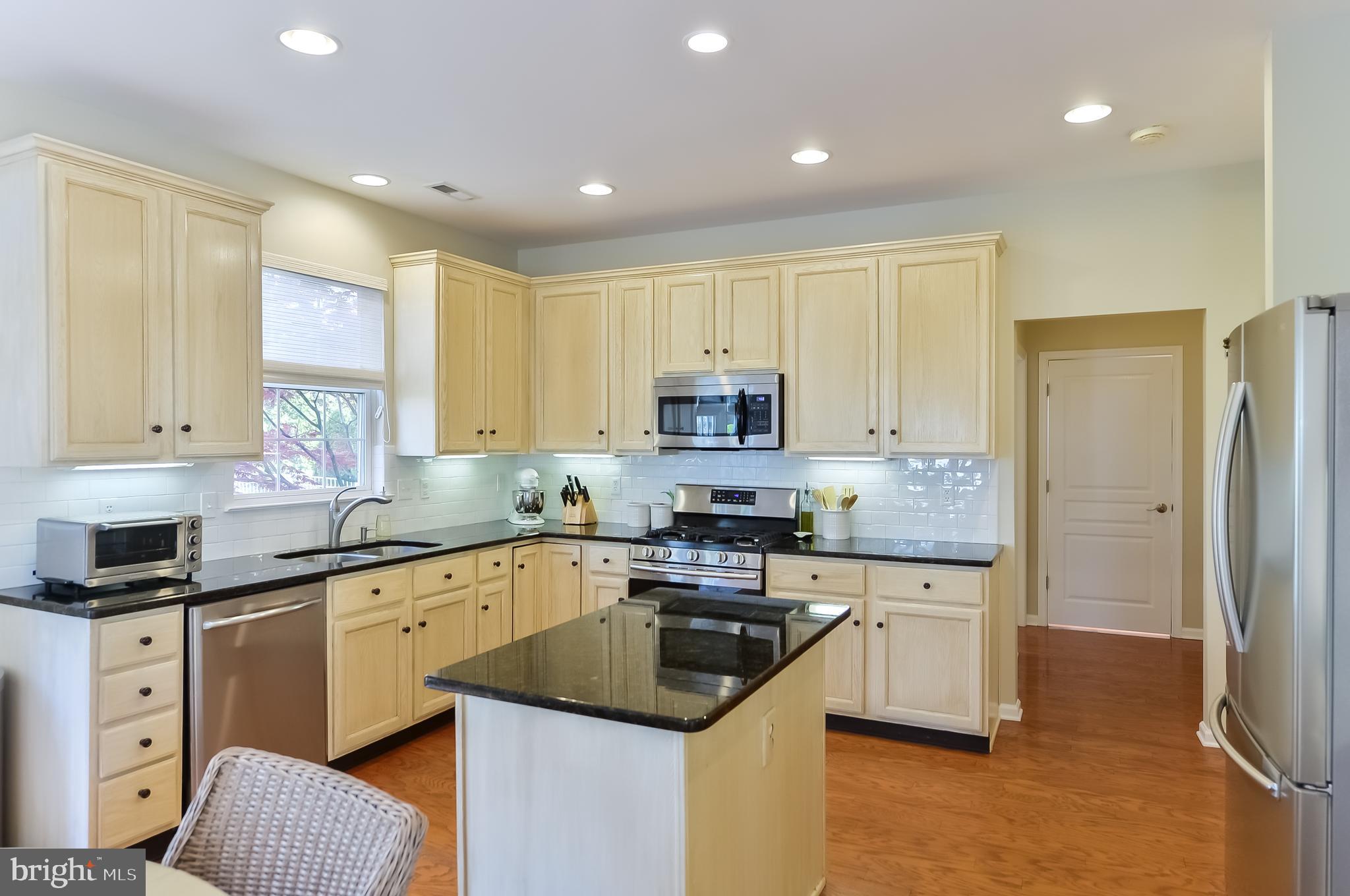 43 Albany Road Marlton, NJ 08053 - Photo 7 of 47 Gallery Image 7