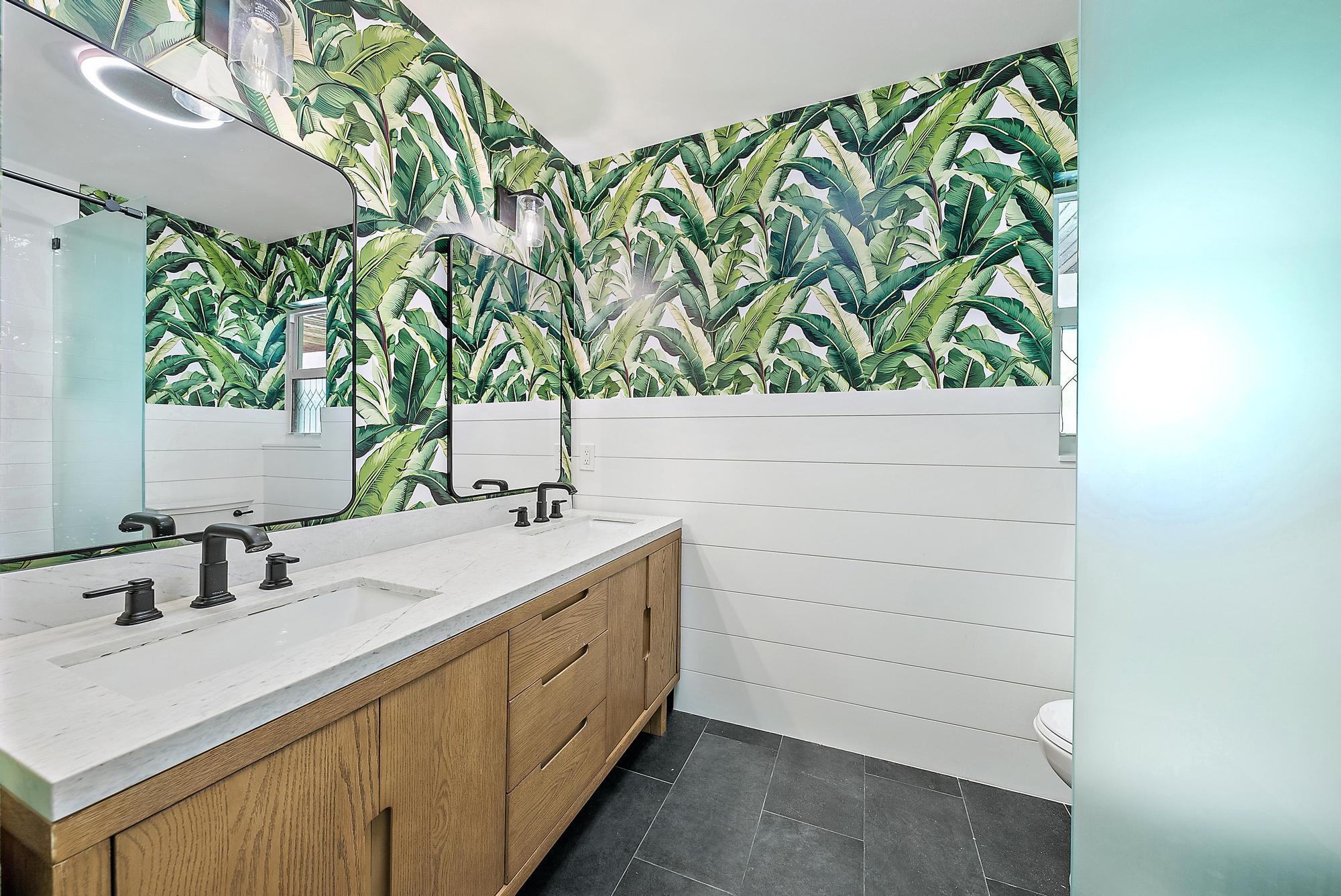 6799 Imperial Woods Road Jupiter, FL 33458 - Photo 16 of 51 Powder