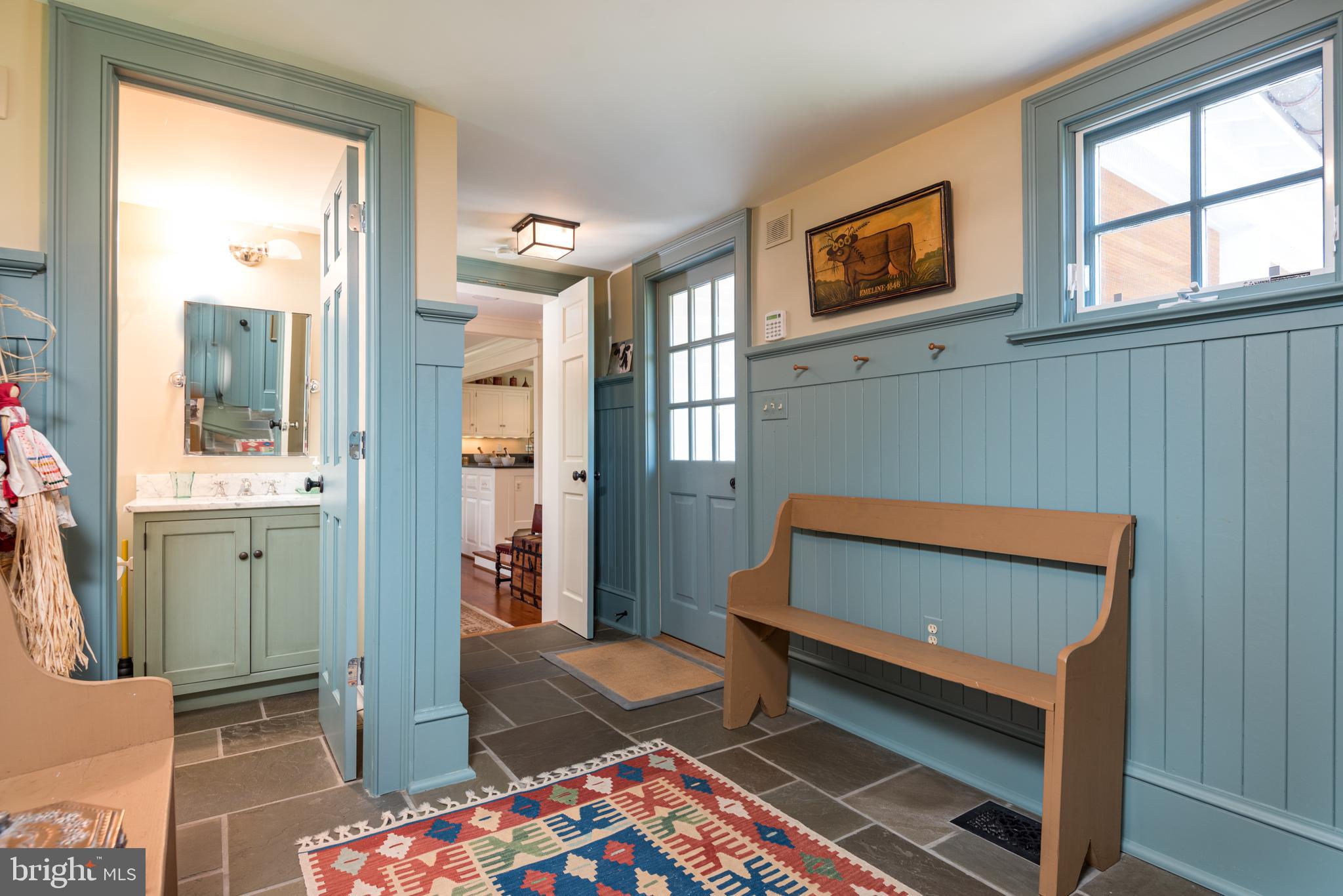 13252 Harpers Ferry Road Purcellville, VA 20132 - Photo 25 of 53